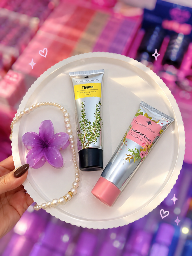 آبرسان و کرم مرطوب کننده معطر🎀