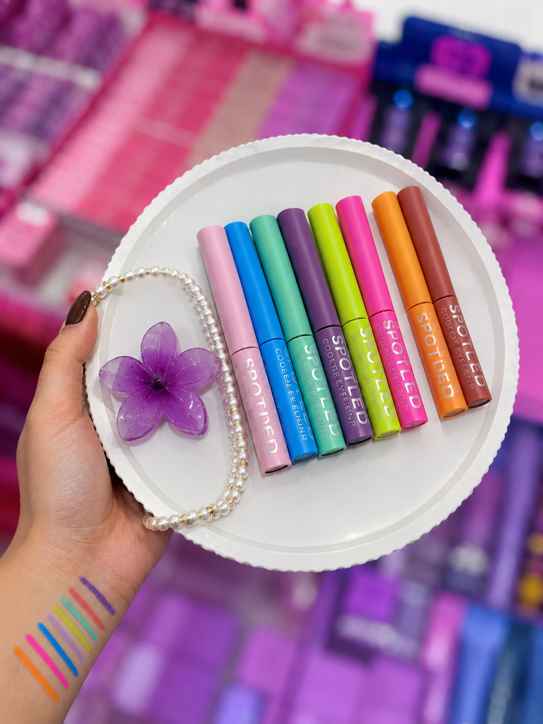 خط چشم رنگی🌈